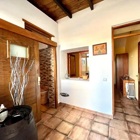 Rural House With Terrace, Barbecue, Near Mirador Del Rio * Haría